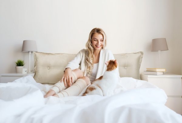 Ergonomic Pillow for Ultimate Comfort in Bed, Sofa, Dorm & RV - Image 5